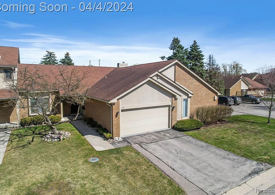 587 Tennyson Rochester MI Zillow