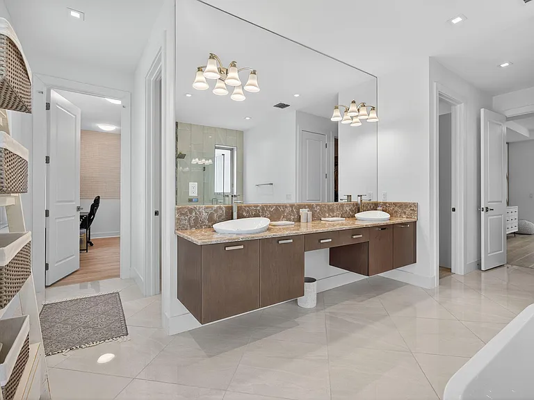 13480 Machiavelli Way — Photo 33