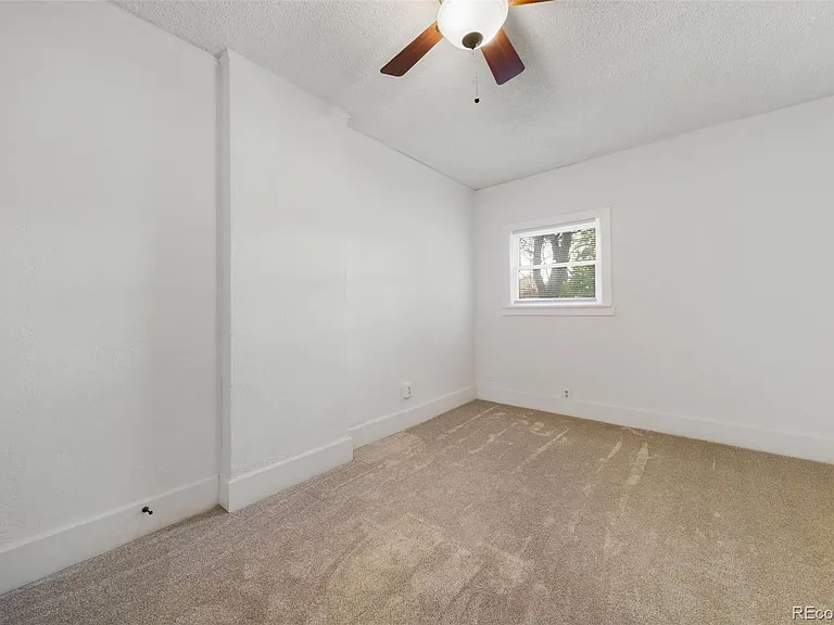 1214 E 10th Ave — Photo 31