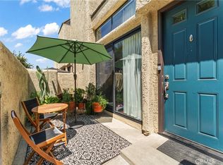 984 W Riverside Dr UNIT 7, Burbank, CA 91506