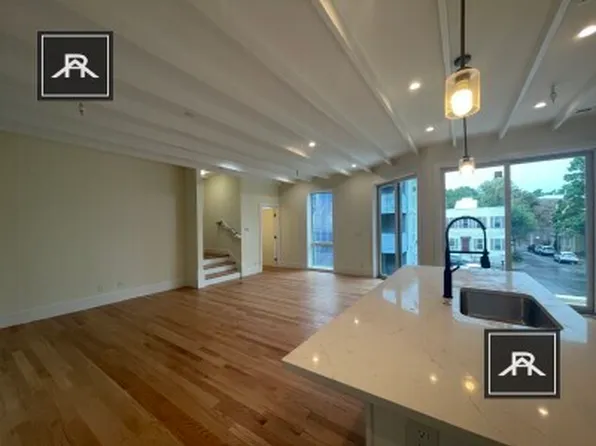 63 Cameron St #1, Brookline, MA 02445