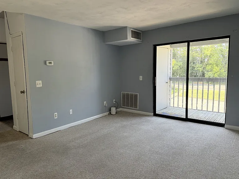 509 Sunrise Dr — Photo 3