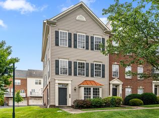 208 Village Pl, Wexford, PA 15090