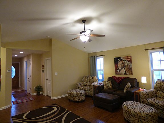 2nd image of 273 White Oak Trce