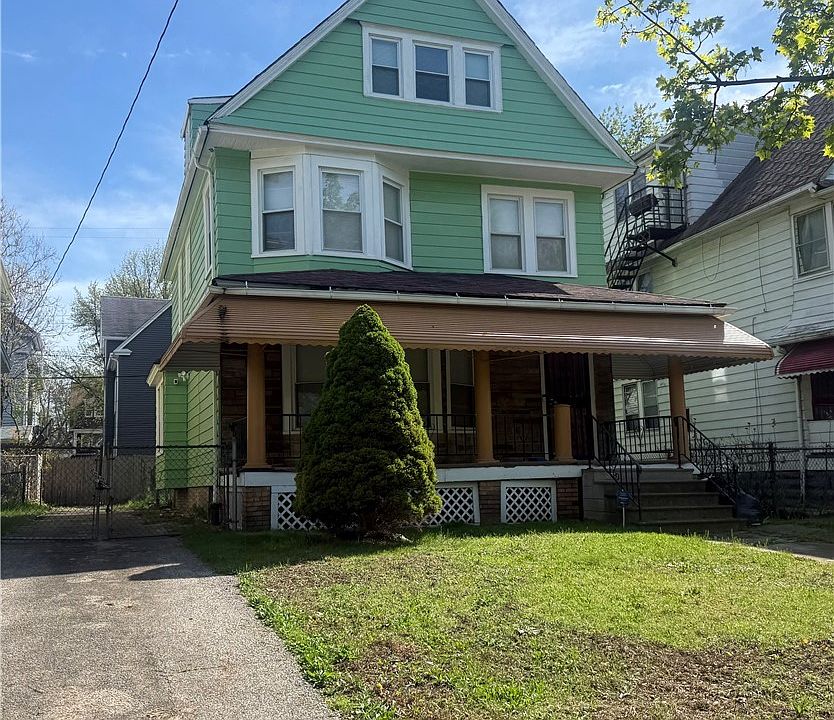 1st image of 10318 Somerset Ave