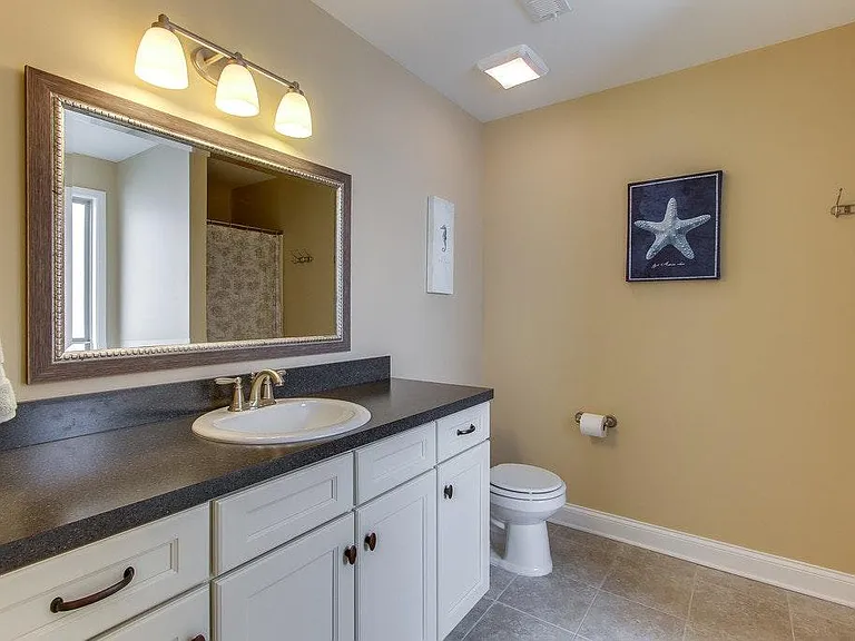 Large master bath