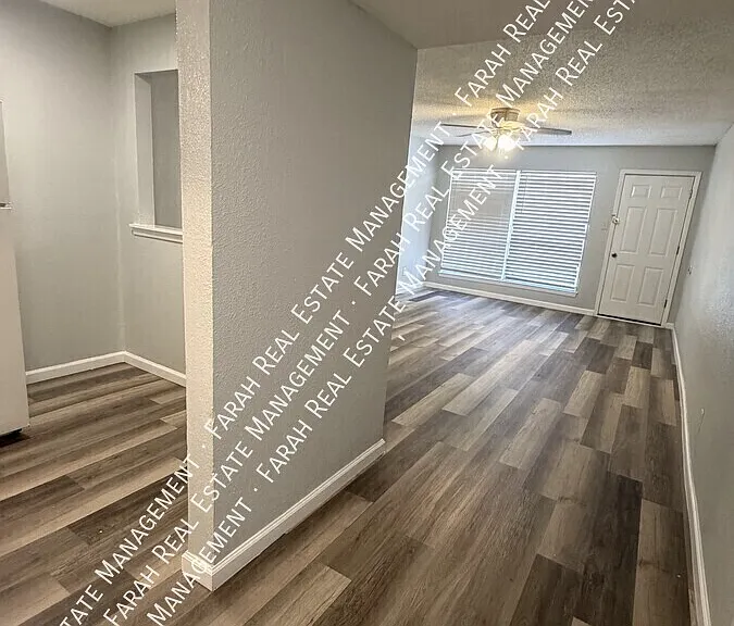 6016 Westridge Ln #405 — Photo 4