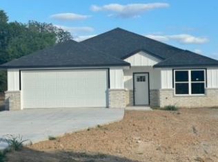 15 S College Ave, Troy, TX 76579