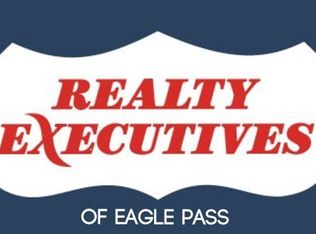 2695 Las Cimas Dr, Eagle Pass, TX 78852