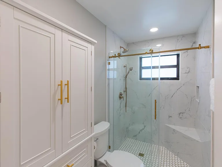 2478 Bedford Mews Dr — Photo 9