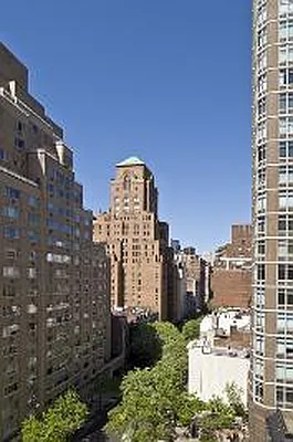 Sold by Corcoran | media 4