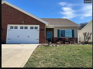 5664 Hickory St #32, Ooltewah, TN 37363