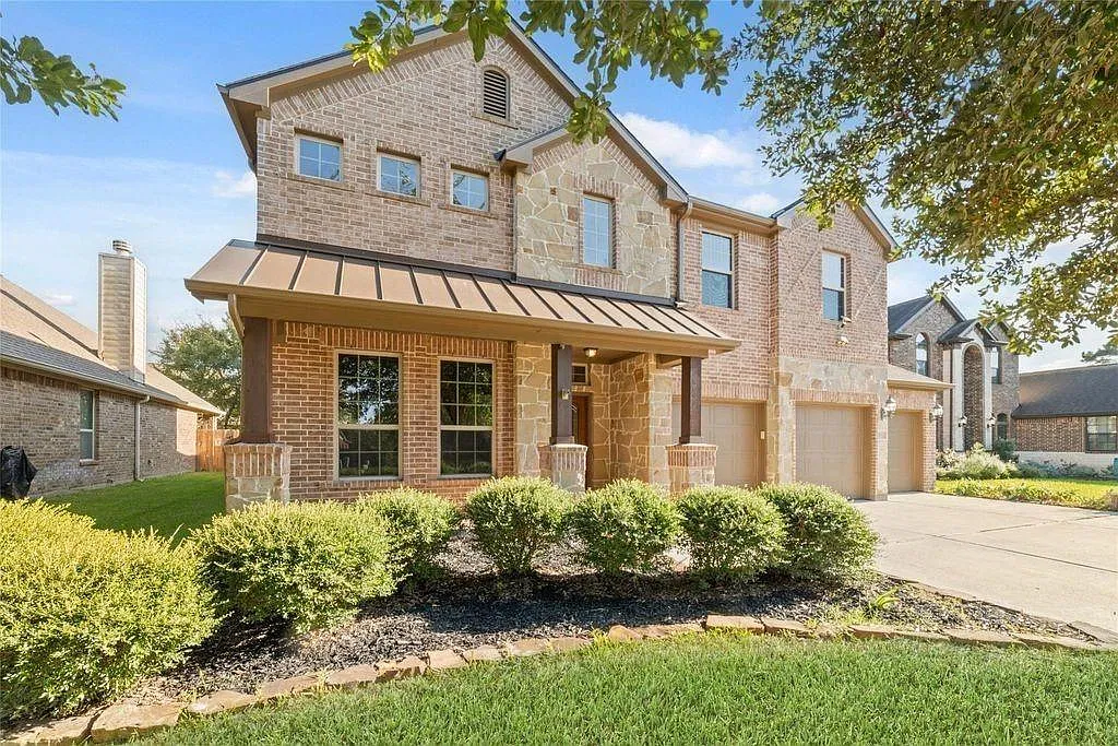 4 bed, 3.5 bath, 3059 sqft, $3,000 — Photo 2
