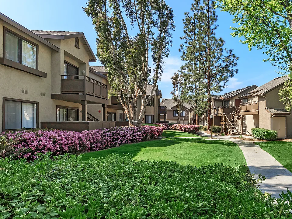 Spring Lakes Apartment Homes
