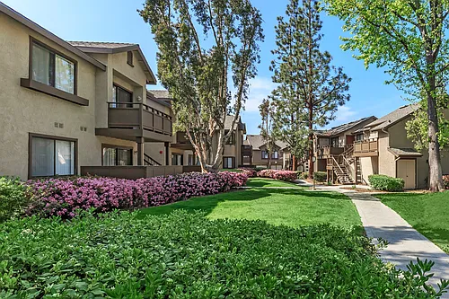 Spring Lakes Apartment Homes Photo 1
