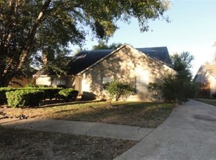 12814 Hunting Brook Dr, Houston, TX 77099