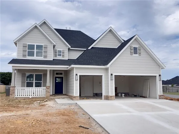 6001 W Star Light Dr, Rogers, AR 72758