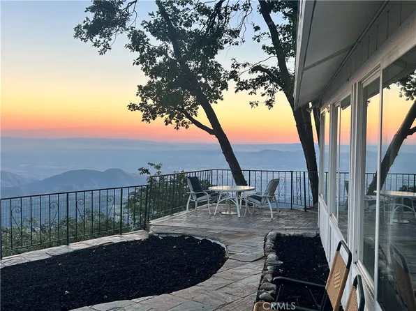 26461 Apache Trl, Rimforest, CA 92378