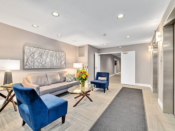5th image of 123 Acacia Cir APT 204