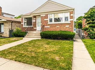 3908 N Panama Ave, Chicago, IL