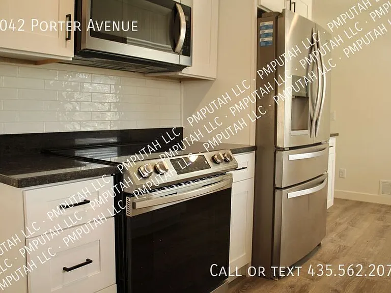 4042 S Porter Ave — Photo 12