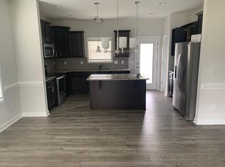 1636 Stackhouse Dr, Fayetteville, NC 28314