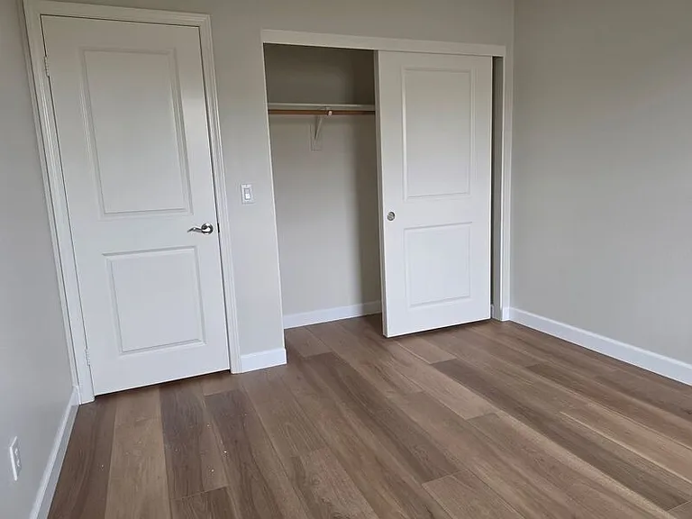 15236 Davenport St — Photo 23