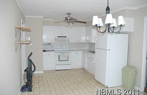 2nd image of 216 Gibbs Rd