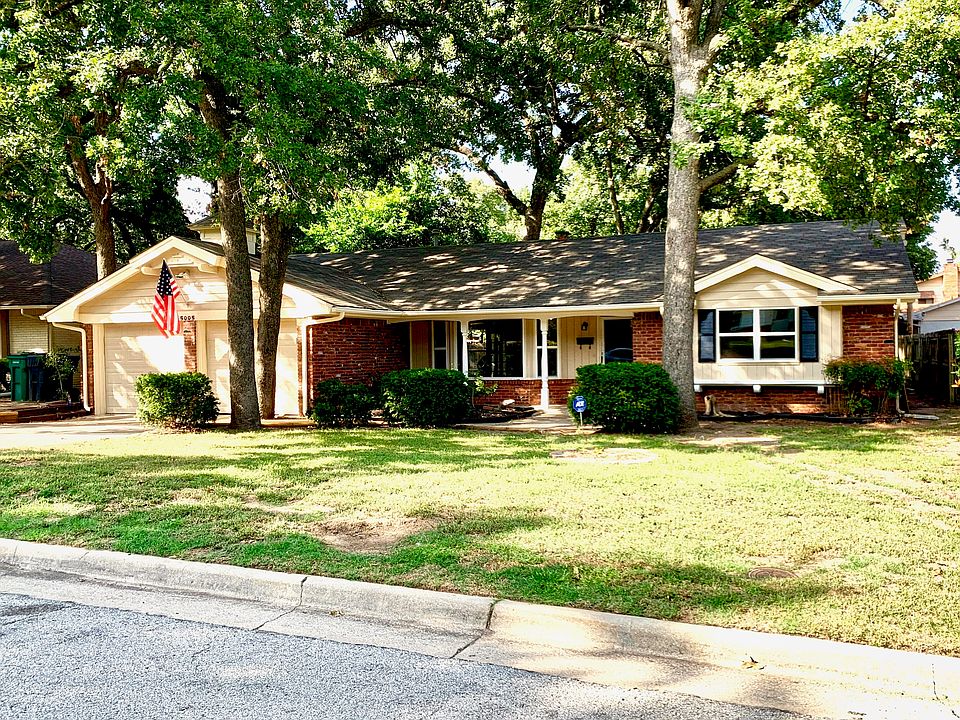 1st image of 5005 NW 27th St