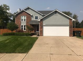 4525 Oakmont Ct, Utica, MI 48317
