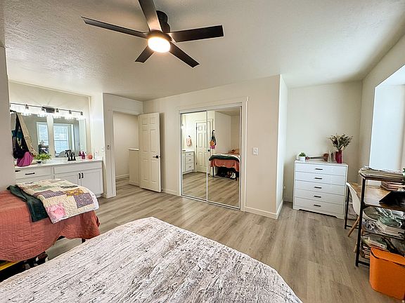 5th image of 240 E 2230th St N #7