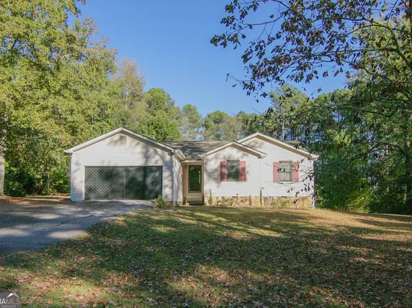 155 Creekwood Dr #15, Newnan, GA 30265