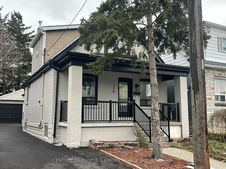 136 Edgemont St N — Photo 3