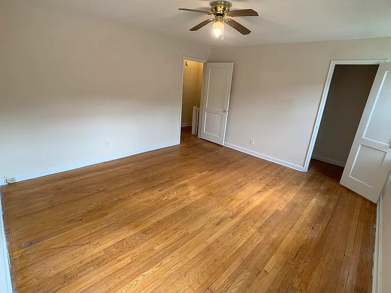1662 Valley Ave — Photo 44