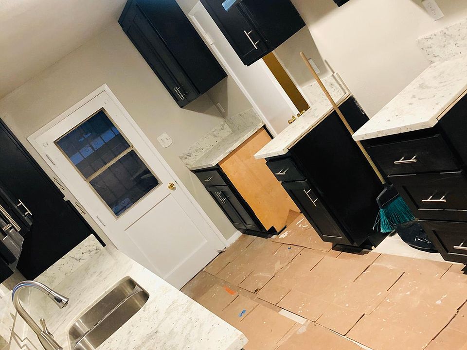 1st image of 720 Ocala Ave