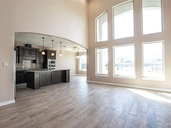 4th image of 4501 Ensenada Ave