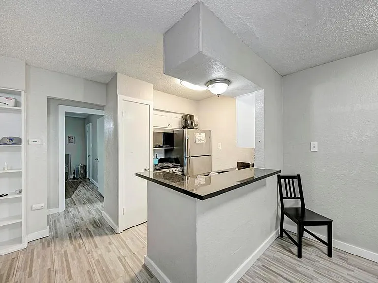 2401 Manor Rd #228 — Photo 13