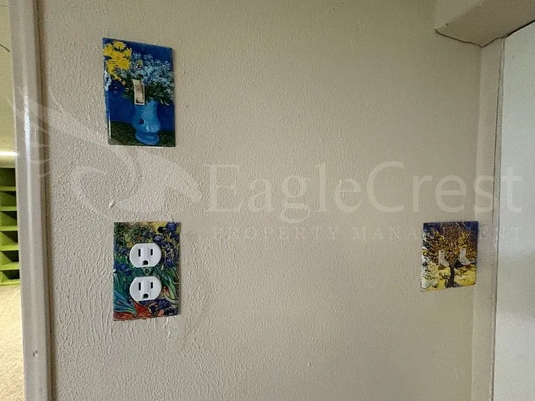 515 Newell St — Photo 42