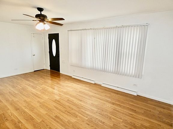 5th image of 16017 Carol Ave