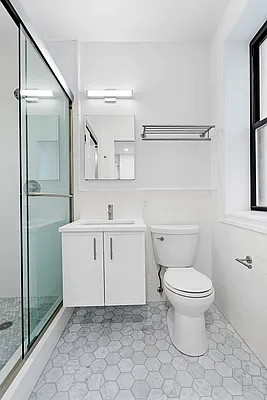 Rented by Corcoran | media 18