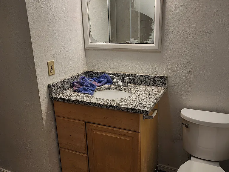 8016 Wilshire Hills Dr — Photo 8