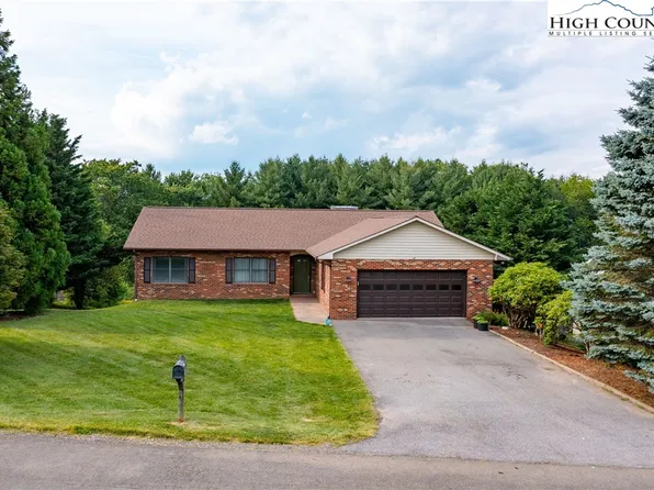 67 River Bend Road, Sparta, NC 28675