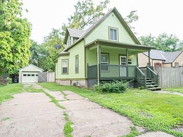 2873 Kansas Ave