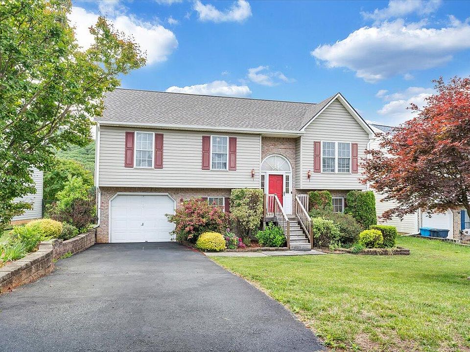 1st image of 4819 Golfview Dr NE