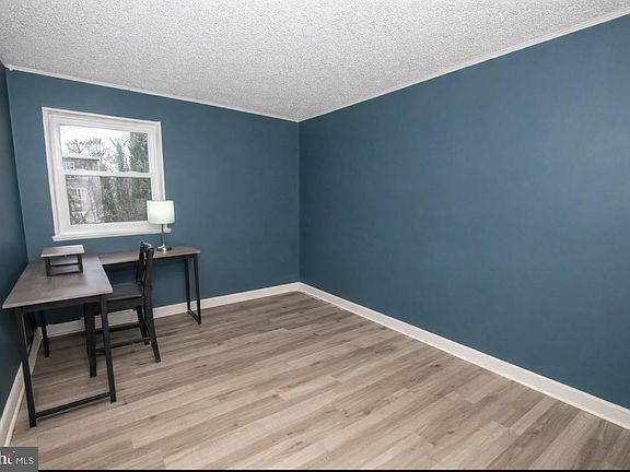 5th image of 3248 Rhett Rd