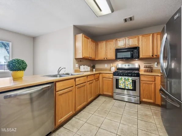 7832 S Placita Senora Maria, Tucson, AZ 85747