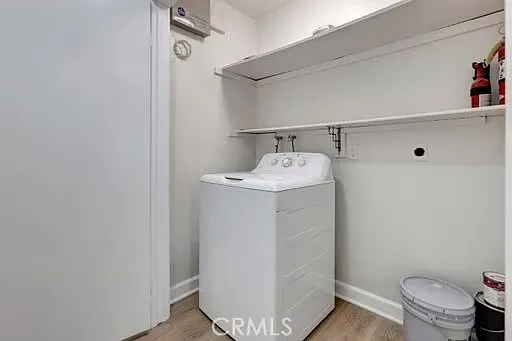 2 bed, 951 sqft, $3,000 — Photo 1