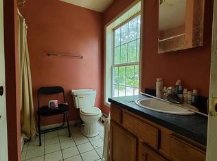 5 Browns Brook Rd, Webster, MA 01570