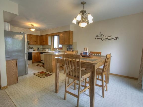 Large informal dining.