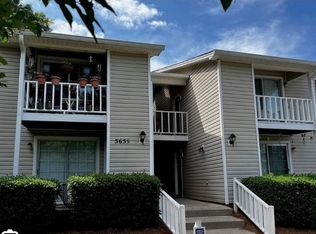 5651F Hornaday Rd, Greensboro, NC 27409